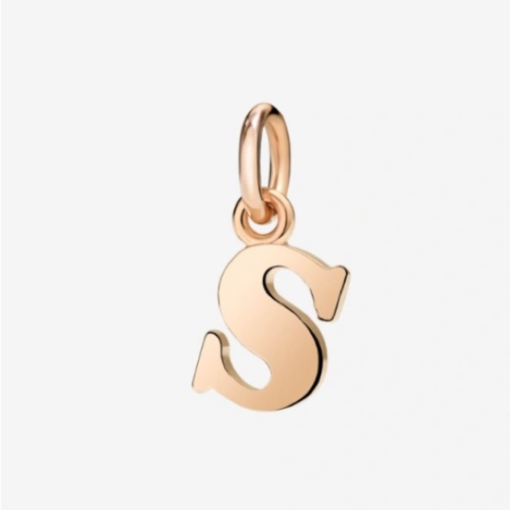 DoDo letter S charm 9k rose gold